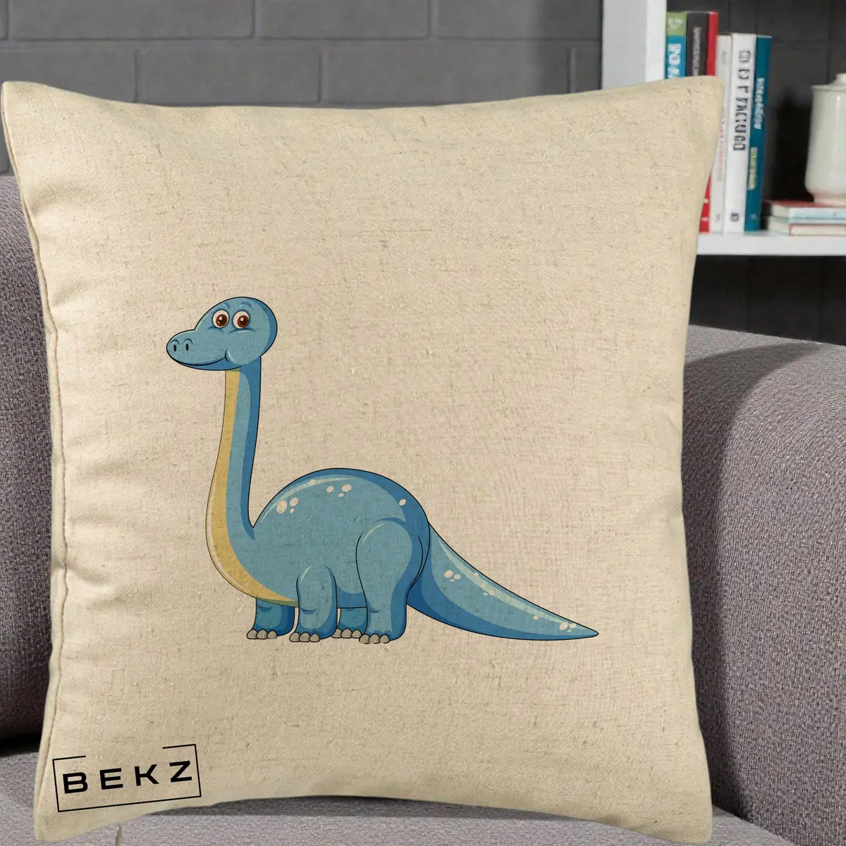 Perna Decorativa Brontosaur Albastru, 40x40 cm, Bej, Husa Detasabila, Perna, BEKZ®