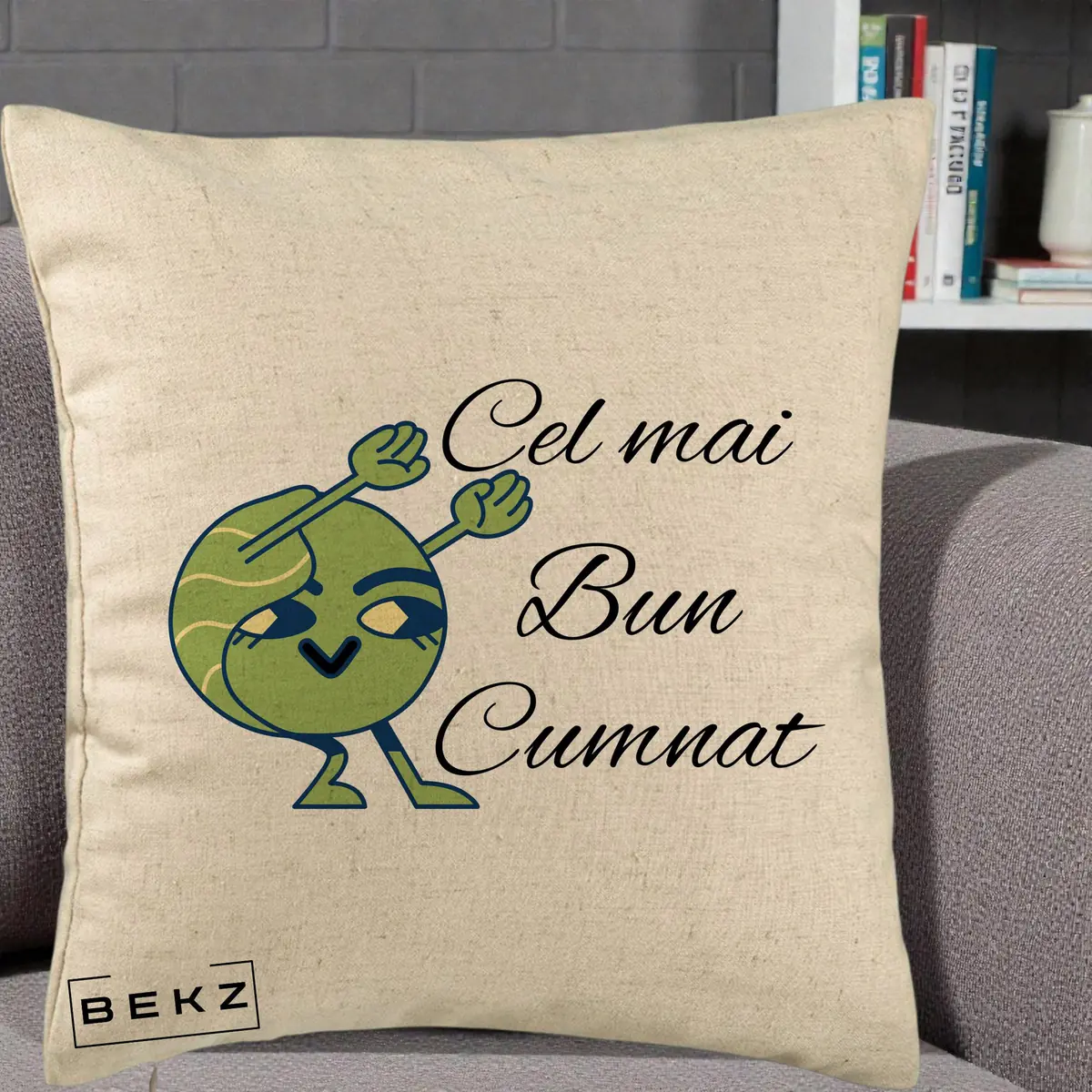 Perna Decorativa Cel mai Bun Cumnat cu Personaj Funny Verde, 40x40 cm, Bej, Husa Detasabila, Perna, BEKZ®