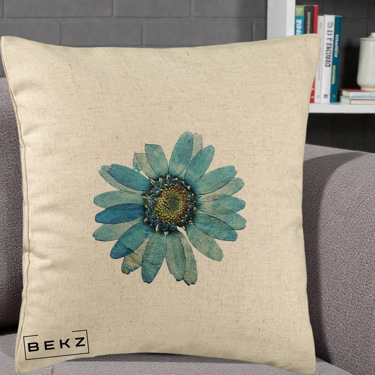 Perna Decorativa Floare Gerbera Teal Acuarela, 40x40 cm, Bej, Husa Detasabila, Perna, BEKZ®