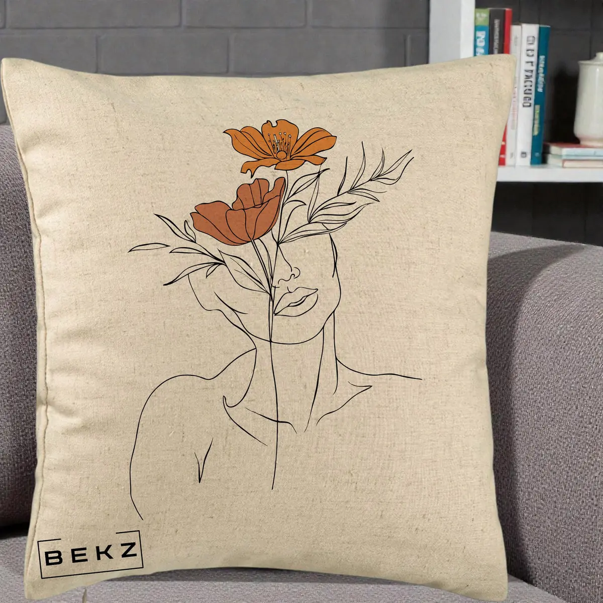 Perna Decorativa Portret Feminin Doua Flori, 40x40 cm, Bej, Husa Detasabila, Perna, BEKZ®