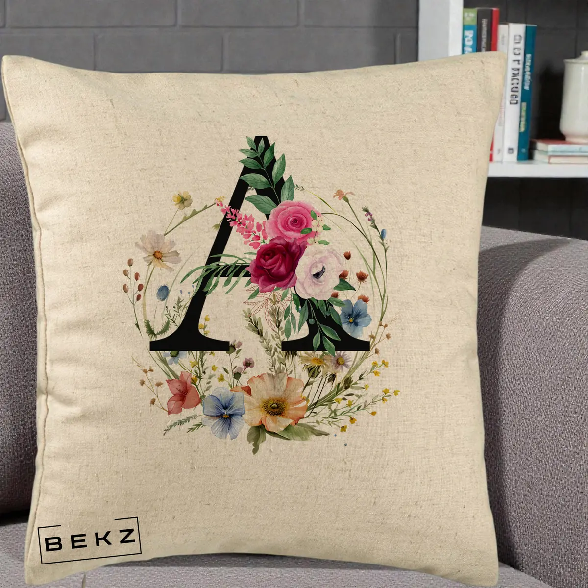 Perna Decorativa Monogram Litera A cu Flori Acuarela, 40x40 cm, Bej, Husa Detasabila, Perna, BEKZ®