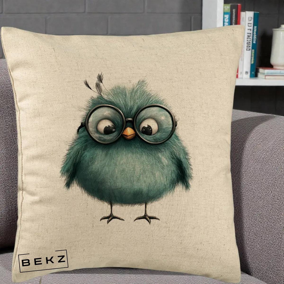 Perna Decorativa Pui Teal cu Ochelari Rotunzi, 40x40 cm, Bej, Husa Detasabila, Perna, BEKZ®