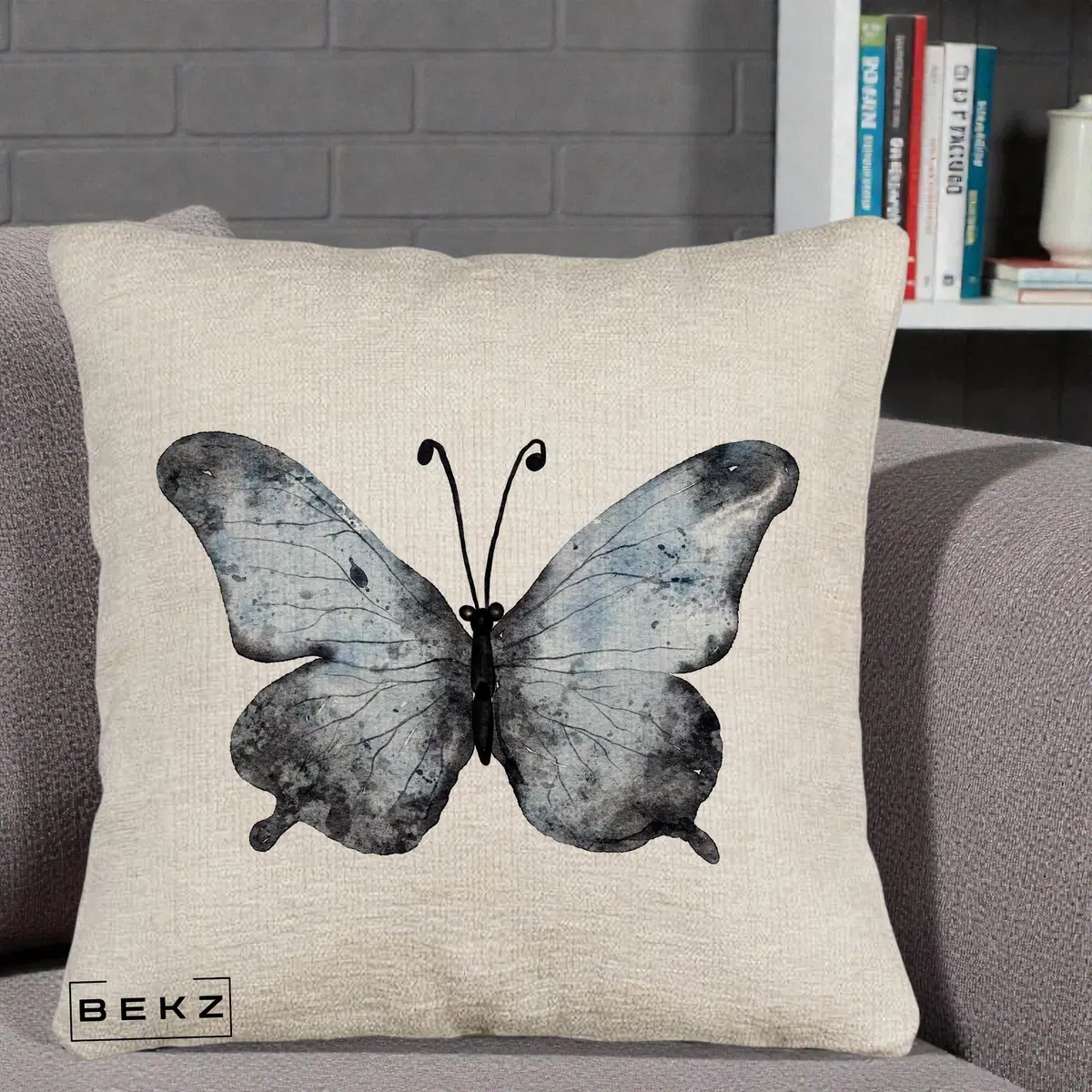 Perna Decorativa Fluture Acuarela Albastru-Gri, 40x40 cm, Bej Canapea, Husa Detasabila, Perna, BEKZ®