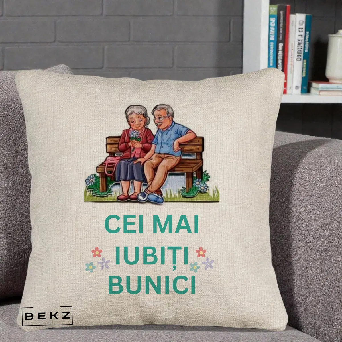 Perna Decorativa Cei Mai Iubiti Bunici Cuplu pe Banca Ilustratie, 40x40 cm, Bej Canapea, Husa Detasabila, Perna, BEKZ®