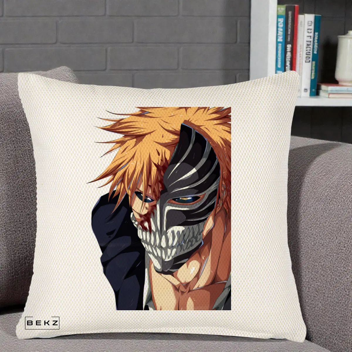 Perna Decorativa Bleach Ichigo Masca Hollow, 40x40 cm, Crem Reliefat, Husa Detasabila, Perna, BEKZ®