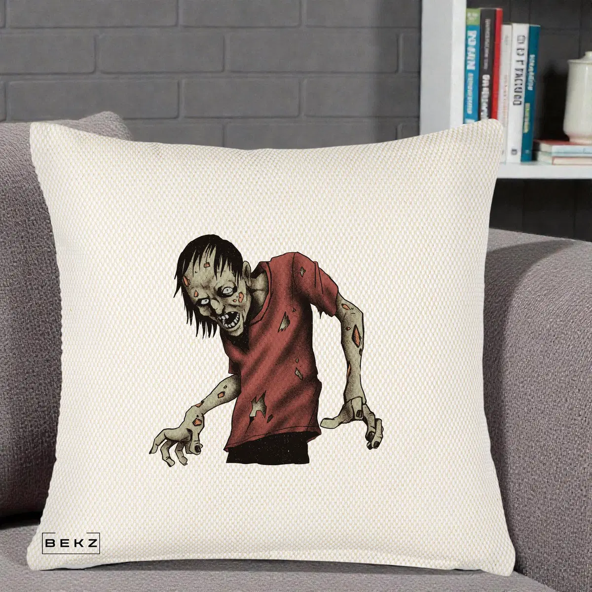 Perna Decorativa Halloween Zombie Infricosator, 40x40 cm, Crem Reliefat, Husa Detasabila, Perna, BEKZ®