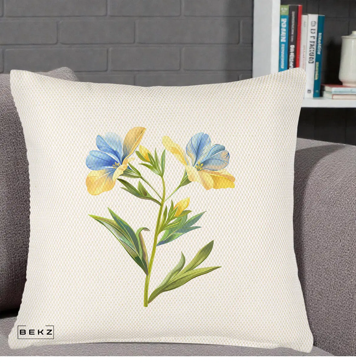 Perna Decorativa Botanica Frezie Galbena si Albastra, 40x40 cm, Crem Reliefat, Husa Detasabila, Perna, BEKZ®