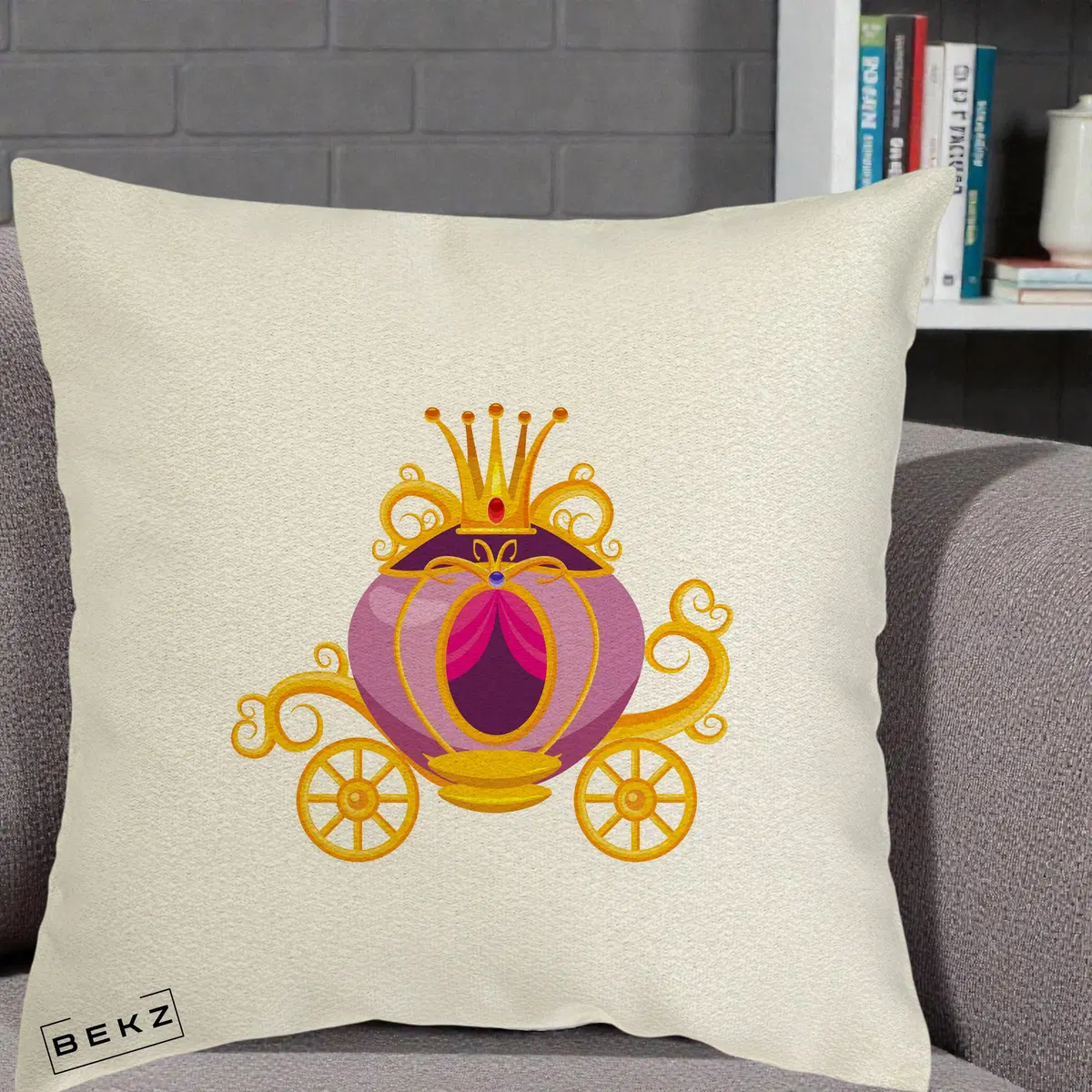 Perna Decorativa Trasura Regala Aurie, 40x40 cm, Ecru, Husa Detasabila, Perna, BEKZ®