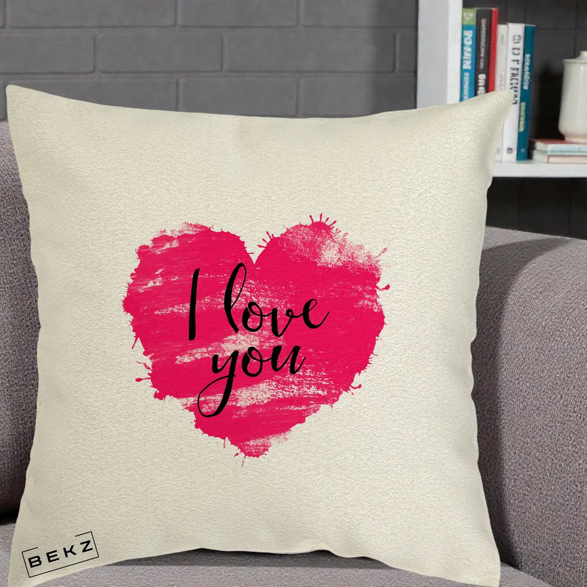 Perna Decorativa I Love You Inima Roz, 40x40 cm, Ecru, Husa Detasabila, Perna, BEKZ®