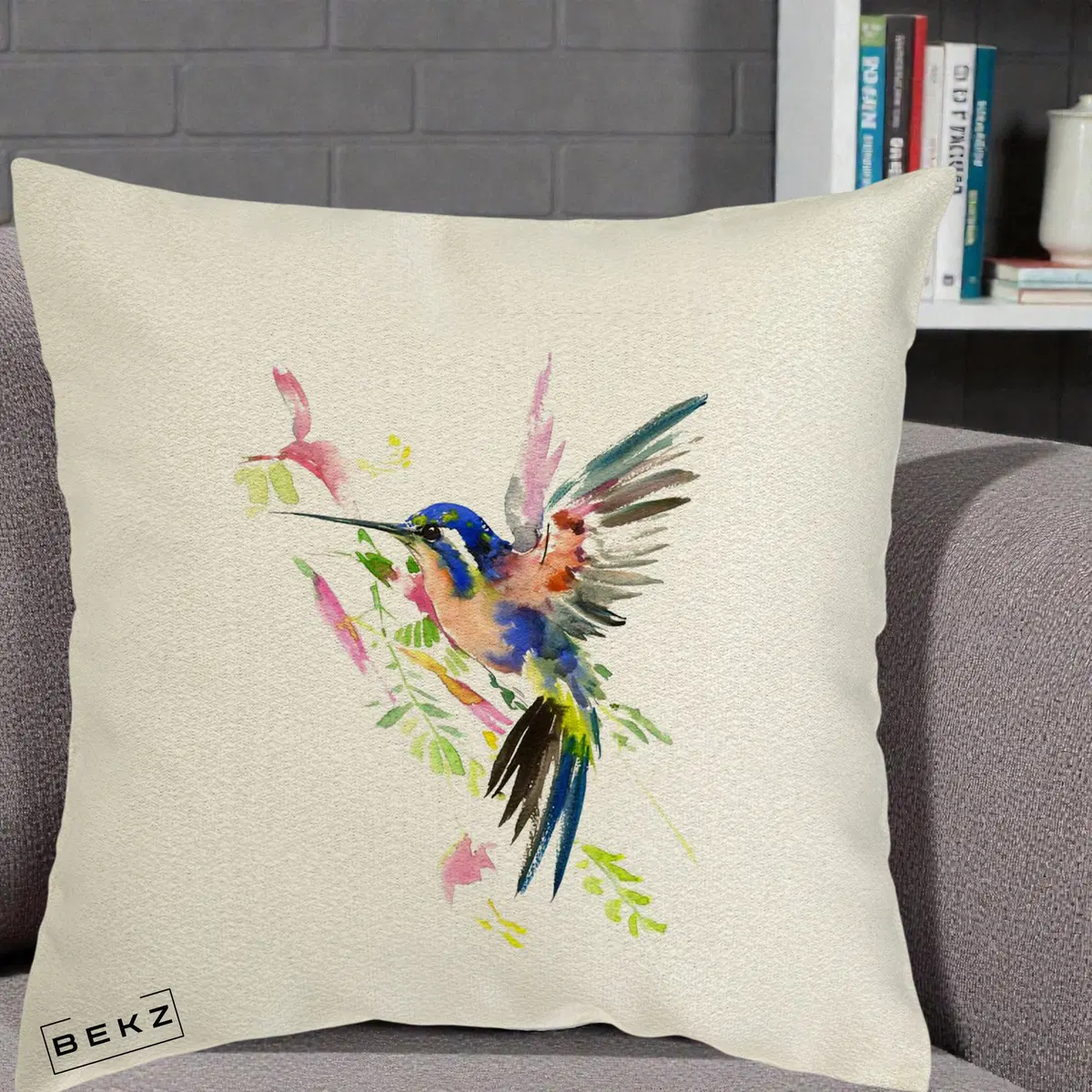 Perna Decorativa Colibri Acuarela, 40x40 cm, Ecru, Husa Detasabila, Perna, BEKZ®