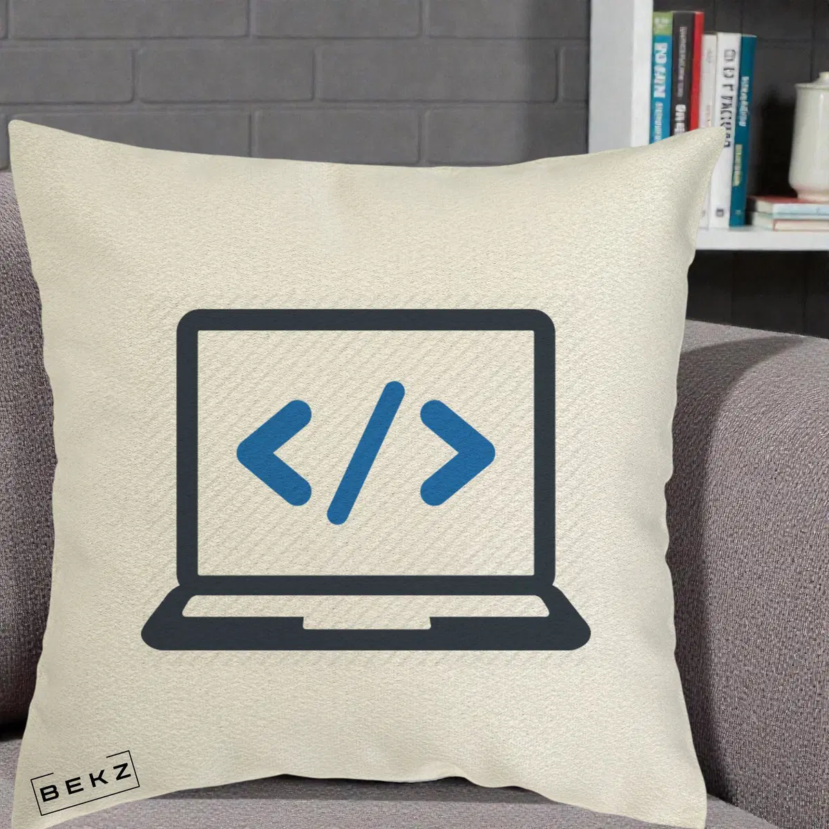 Perna Decorativa Laptop Cod HTML, 40x40 cm, Ecru, Husa Detasabila, Perna, BEKZ®