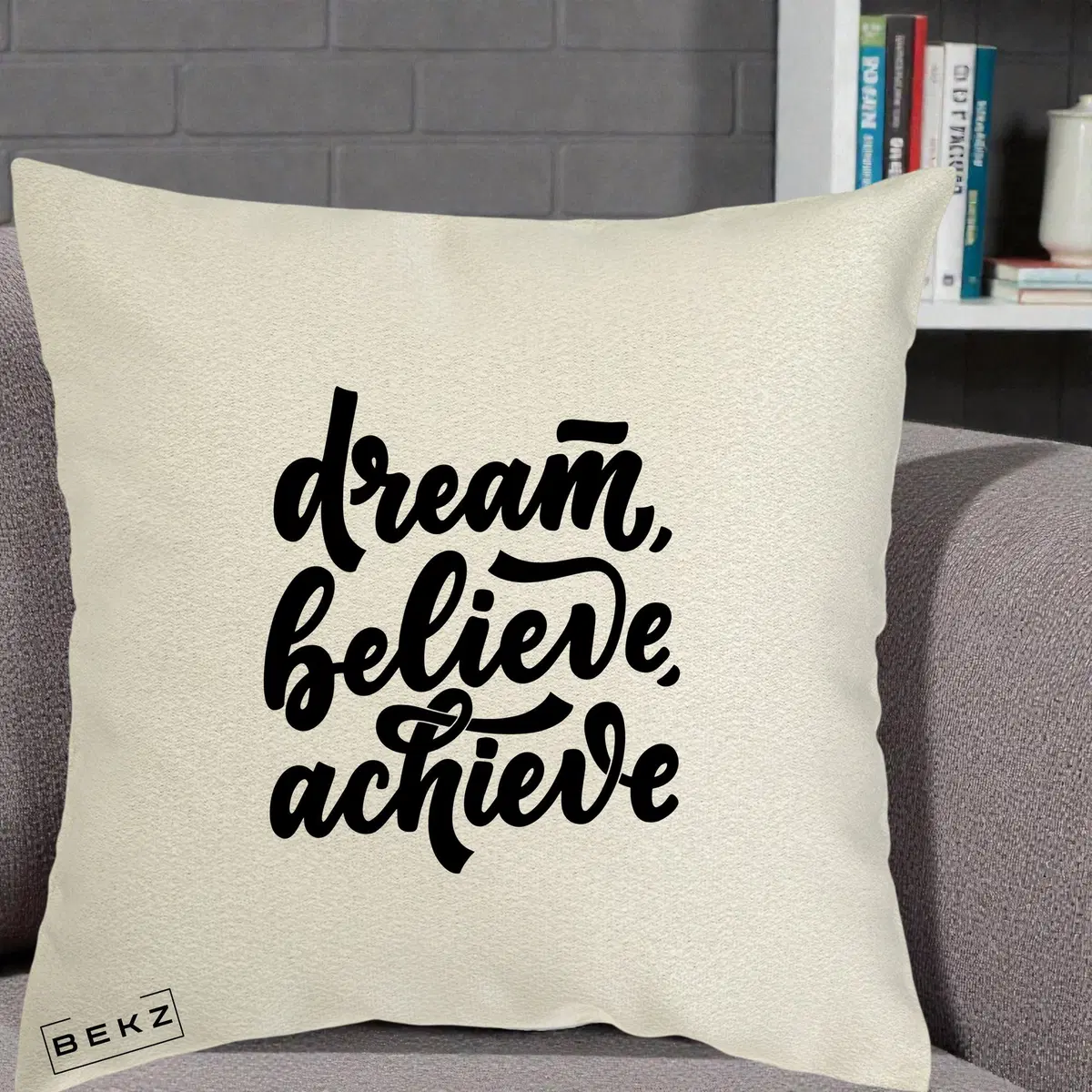 Perna Decorativa Dream Believe Achieve, 40x40 cm, Ecru, Husa Detasabila, Perna, BEKZ®