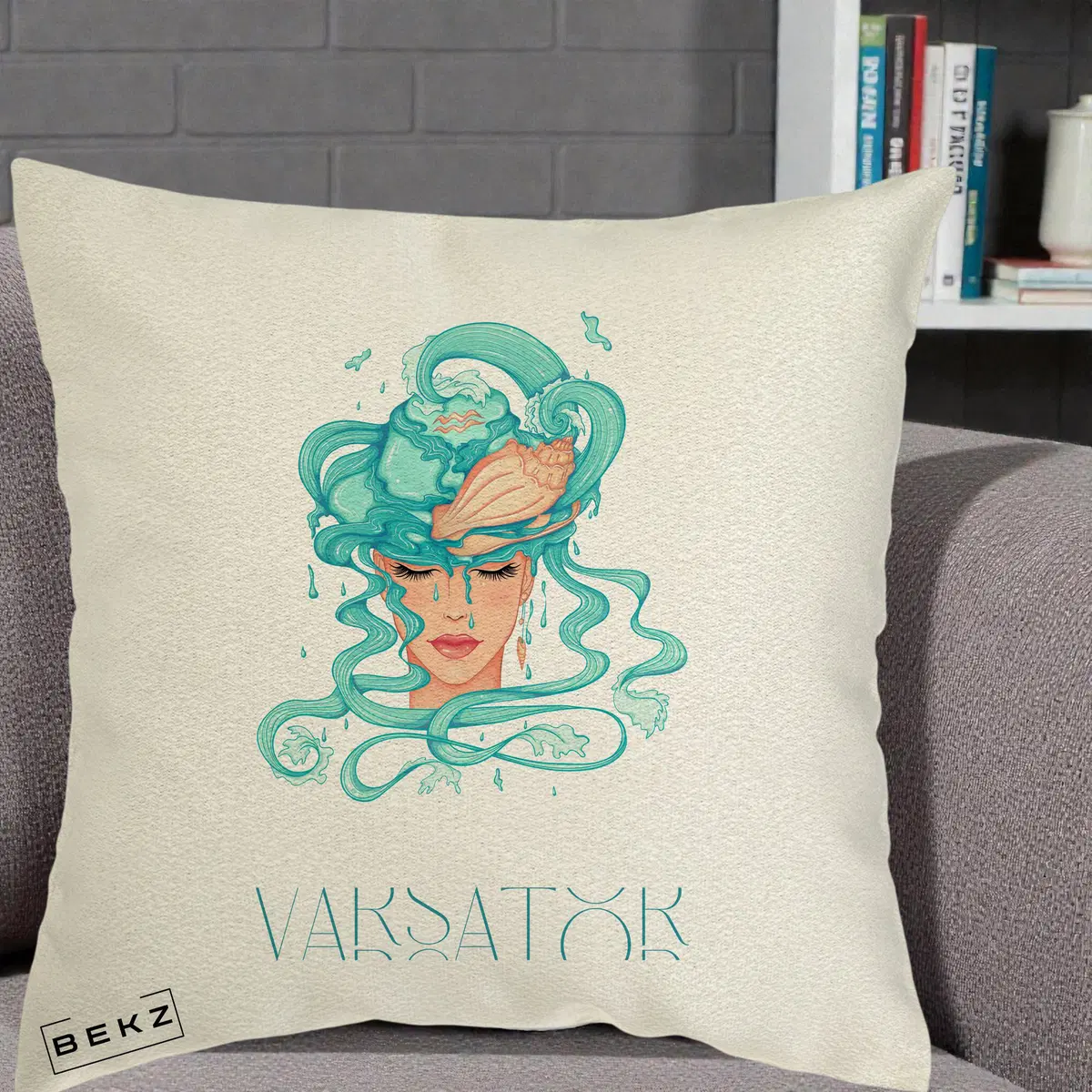 Perna Decorativa Zodiac Varsator Cowgirl, 40x40 cm, Ecru, Husa Detasabila, Perna, BEKZ®