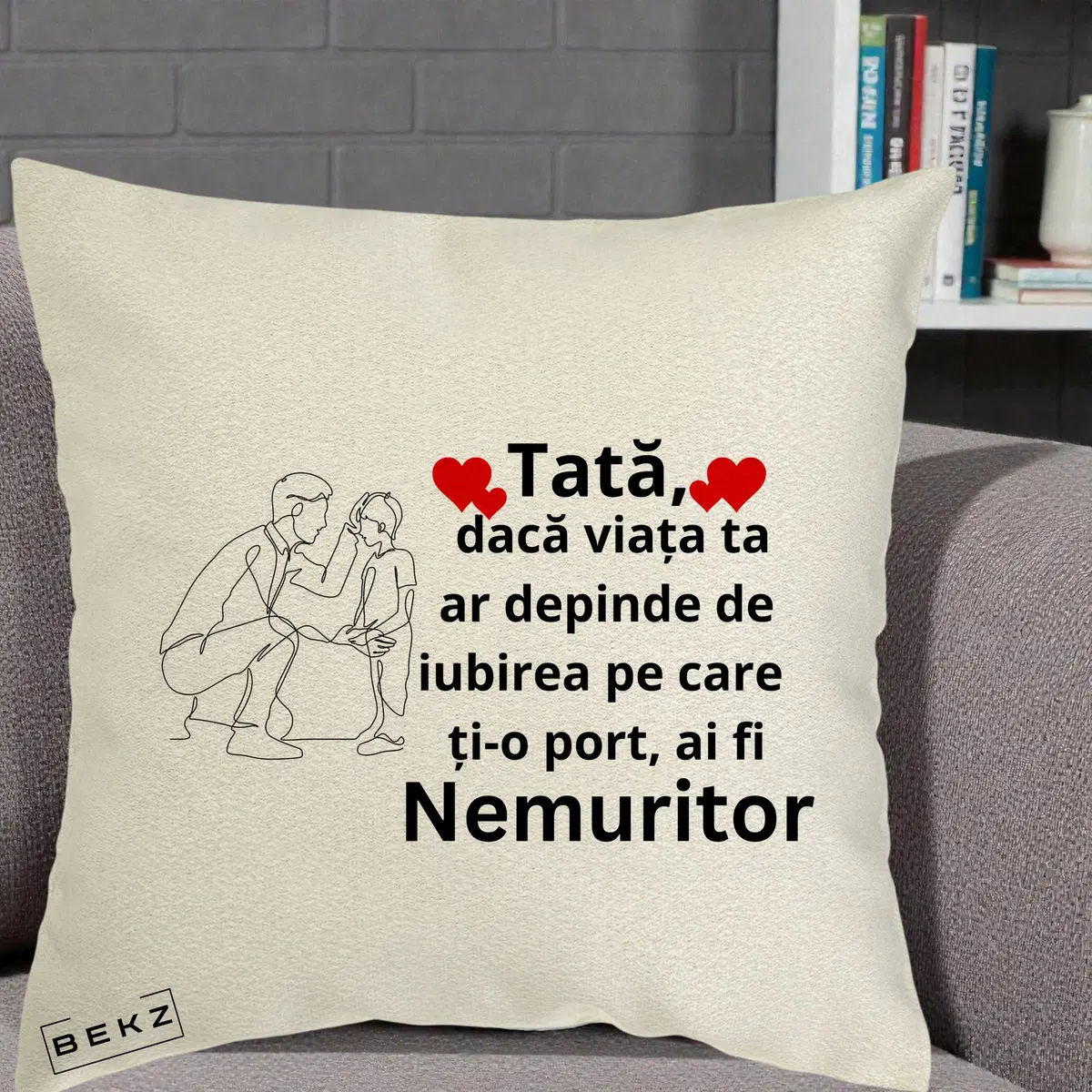 Perna Decorativa Tata Nemuritor cu Inimi Rosii, 40x40 cm, Ecru, Husa Detasabila, Perna, BEKZ®
