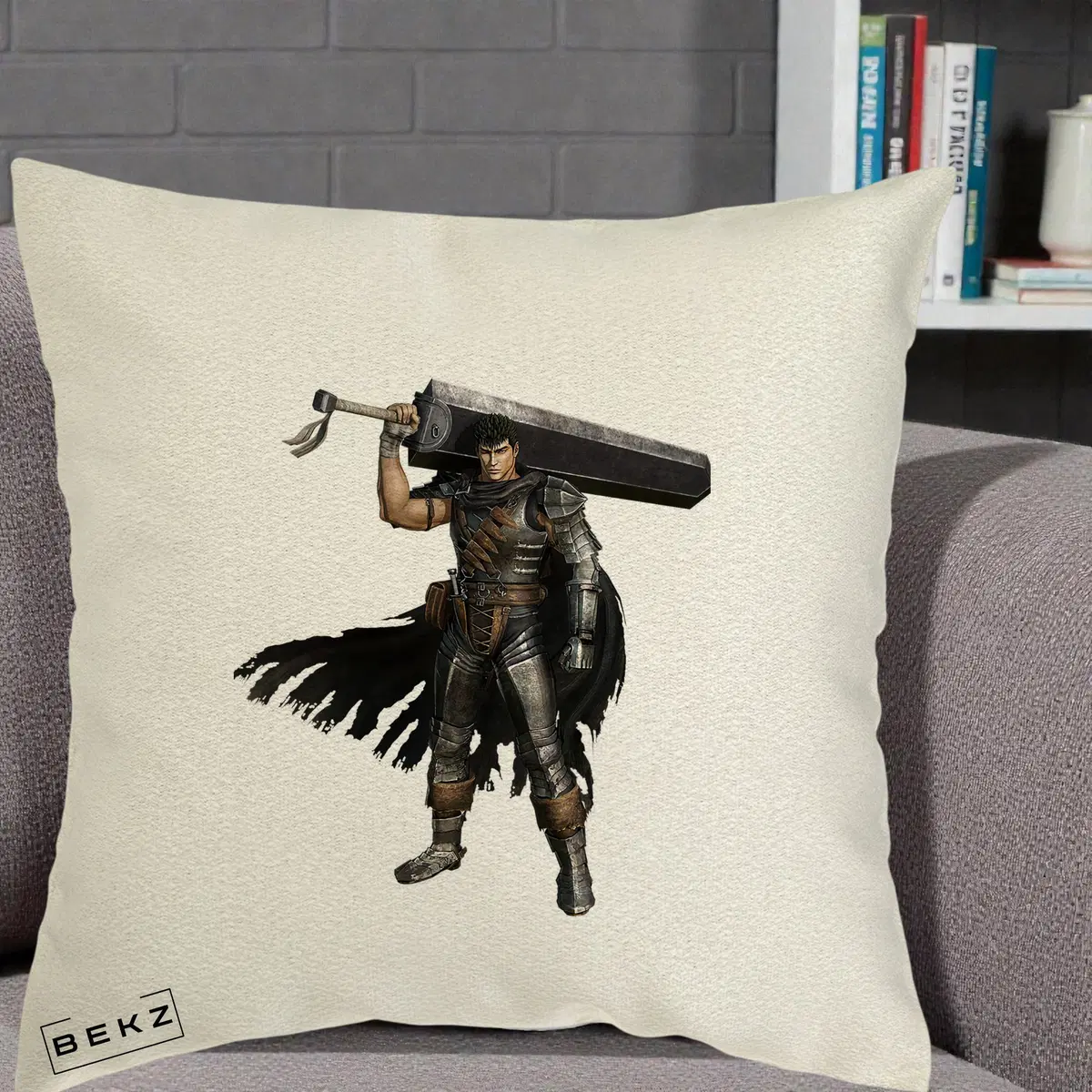 Perna Decorativa Berserk Guts Luptatorul Negru, 40x40 cm, Ecru, Husa Detasabila, Perna, BEKZ®