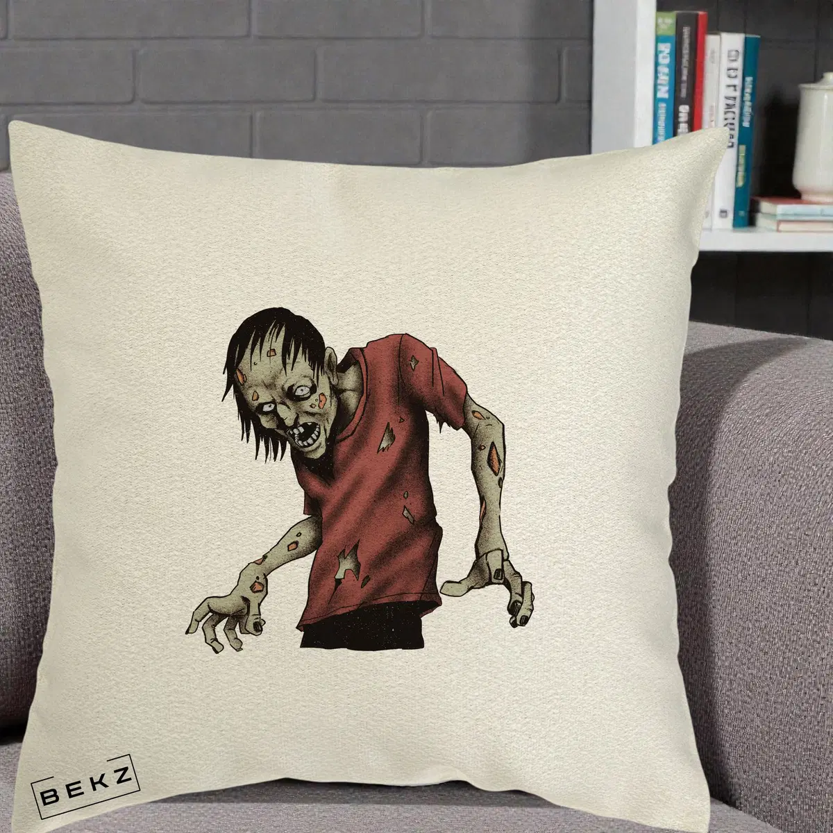 Perna Decorativa Halloween Zombie Infricosator, 40x40 cm, Ecru, Husa Detasabila, Perna, BEKZ®