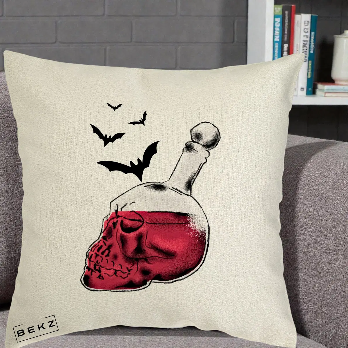 Perna Decorativa Halloween Craniu-Sticla cu Lilieci, 40x40 cm, Ecru, Husa Detasabila, Perna, BEKZ®