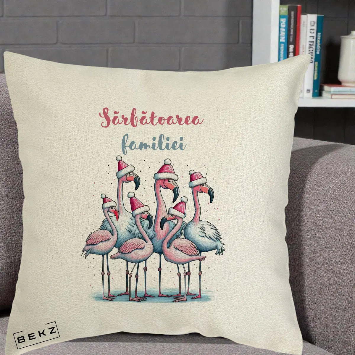 Perna Decorativa Flamingo Craciun Sarbatoarea Familiei, 40x40 cm, Ecru, Husa Detasabila, Perna, BEKZ®