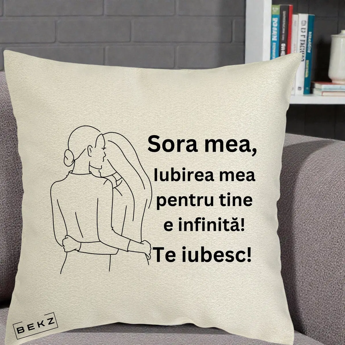 Perna Decorativa Sora Mea Te Iubesc Palarie Umbrela Text Colorat, 40x40 cm, Ecru, Husa Detasabila, Perna, BEKZ®