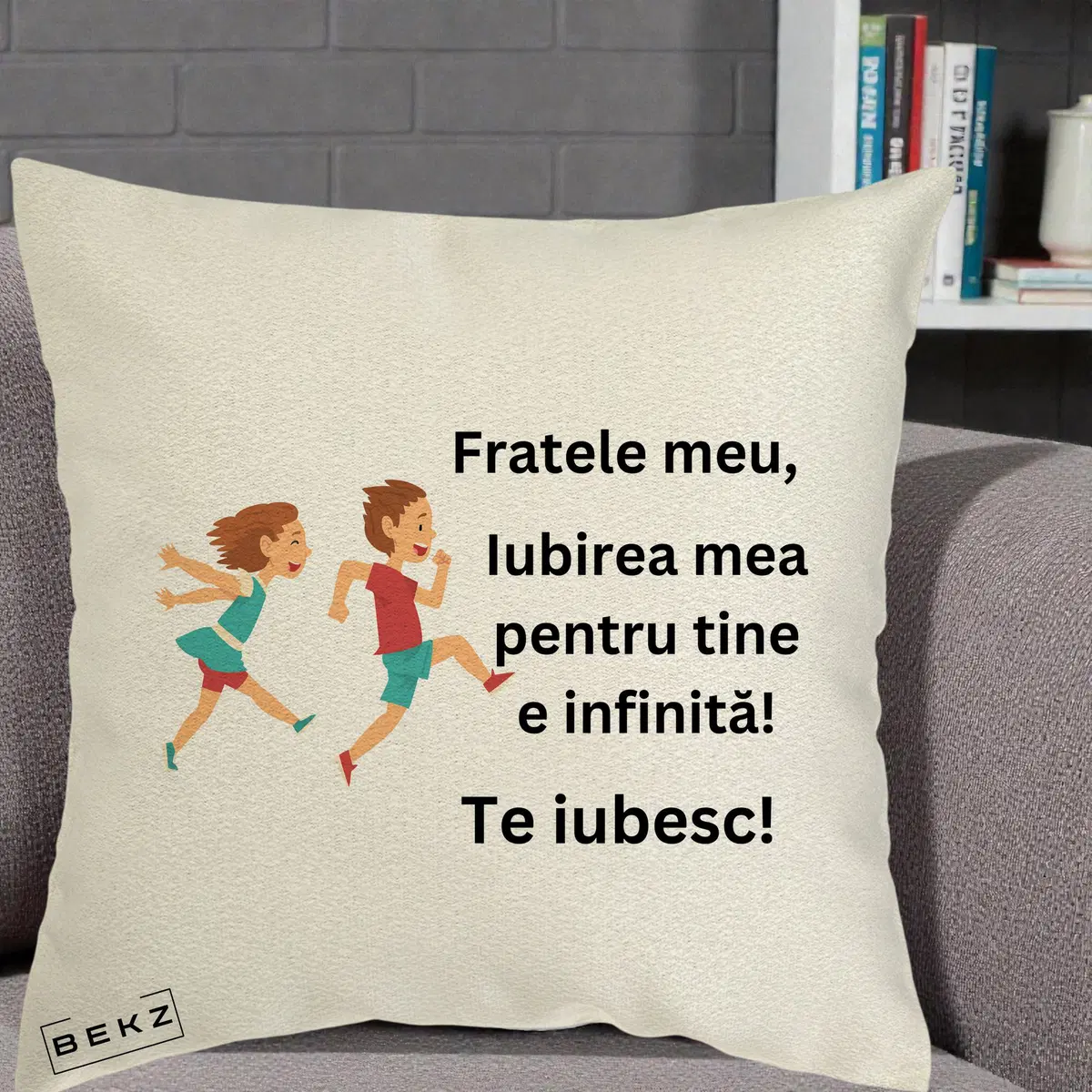 Perna Decorativa Fratele Meu Te Iubesc Copii Alergand Colorat, 40x40 cm, Ecru, Husa Detasabila, Perna, BEKZ®