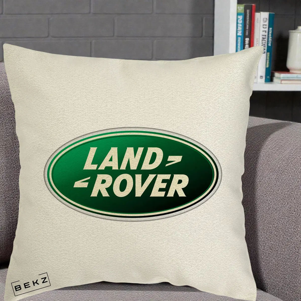 Perna Decorativa Logo Land Rover Verde pe Fond ecru, 40x40 cm, Ecru, Husa Detasabila, Perna, BEKZ®