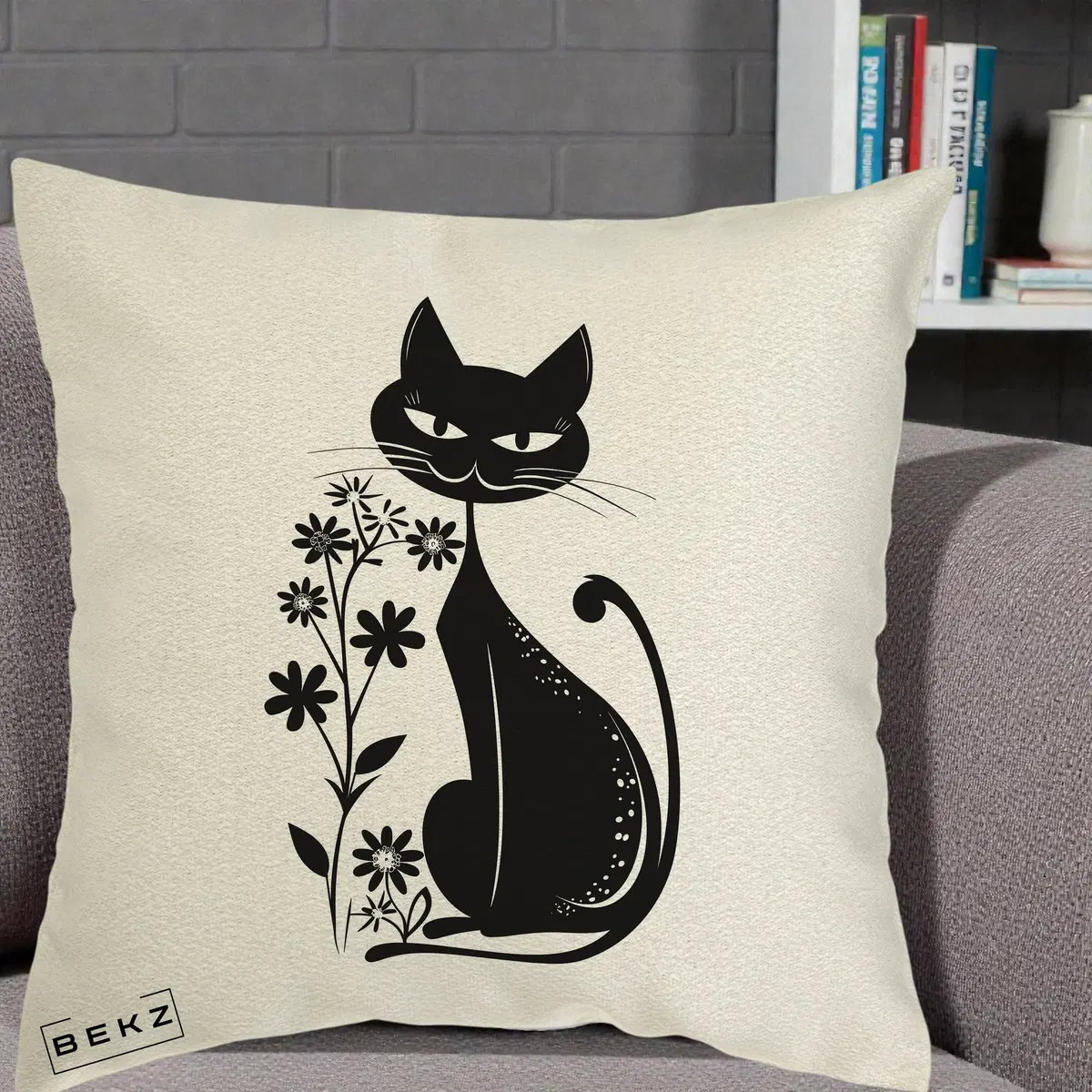Perna Decorativa Pisica Neagra Grafica Minimalista, 40x40 cm, Ecru, Husa Detasabila, Perna, BEKZ®