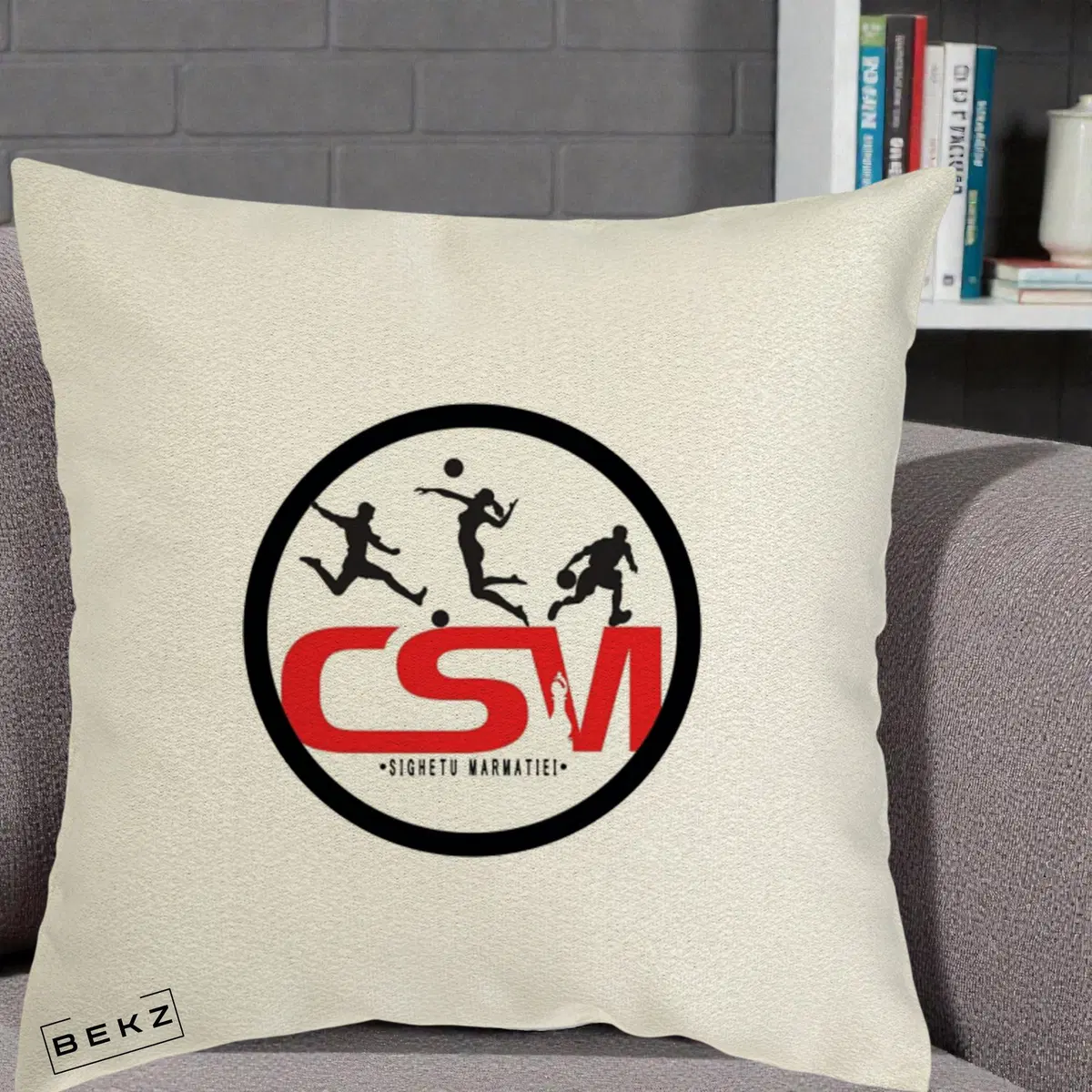 Perna Decorativa CSM Sighetu Marmatiei Sport, 40x40 cm, Ecru, Husa Detasabila, Perna, BEKZ®