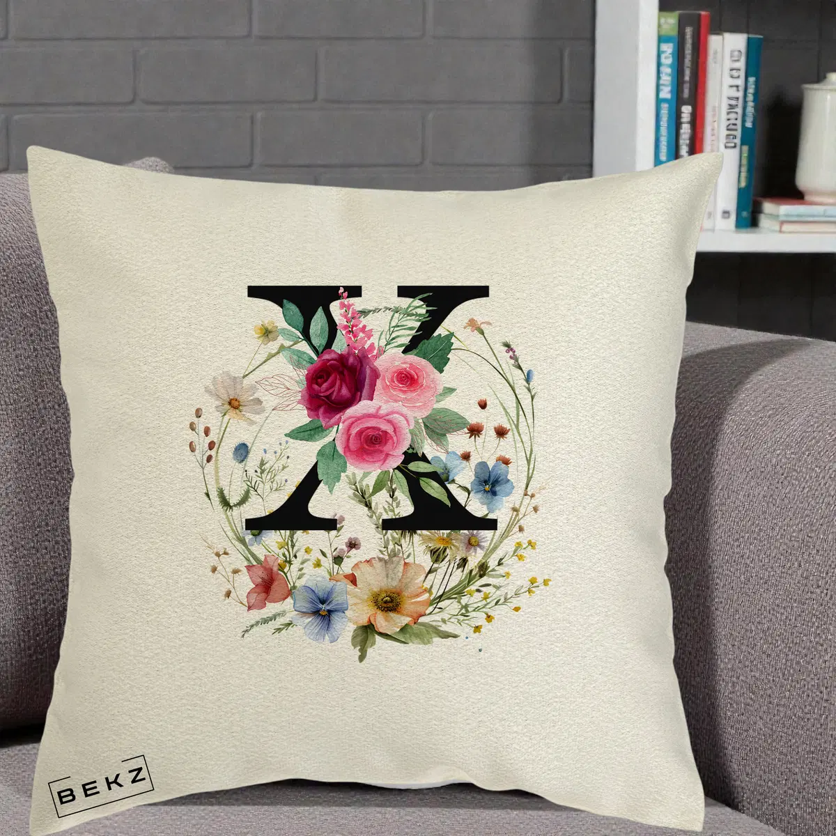 Perna Decorativa Monograma Florala Litera X, 40x40 cm, Ecru, Husa Detasabila, Perna, BEKZ®