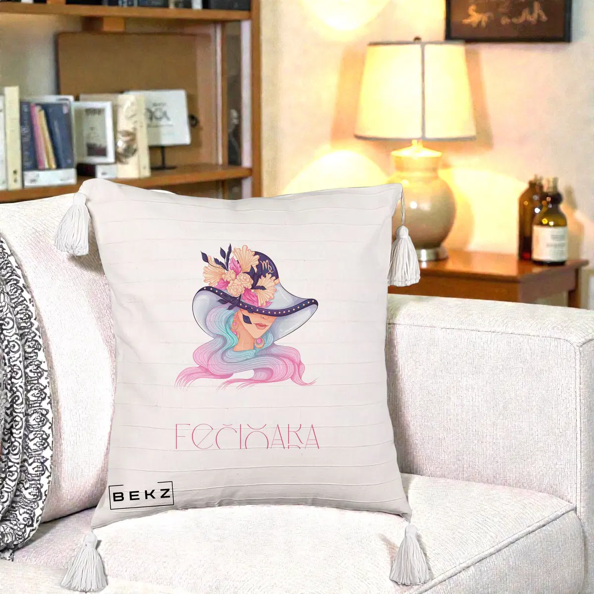 Perna Decorativa Zodie Fecioara, 40x40 cm, Bej cu Franjuri, Husa Detasabila, Perna, BEKZ®