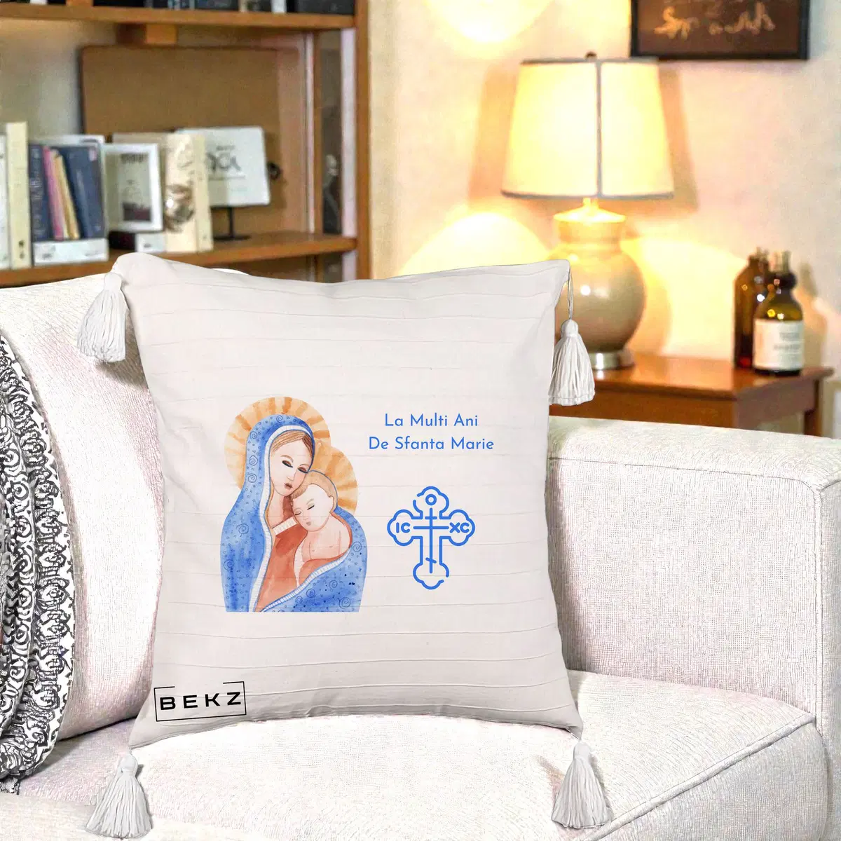 Perna Decorativa Sfanta Marie Icoana Acuarela, 40x40 cm, Bej cu Franjuri, Husa Detasabila, Perna, BEKZ®