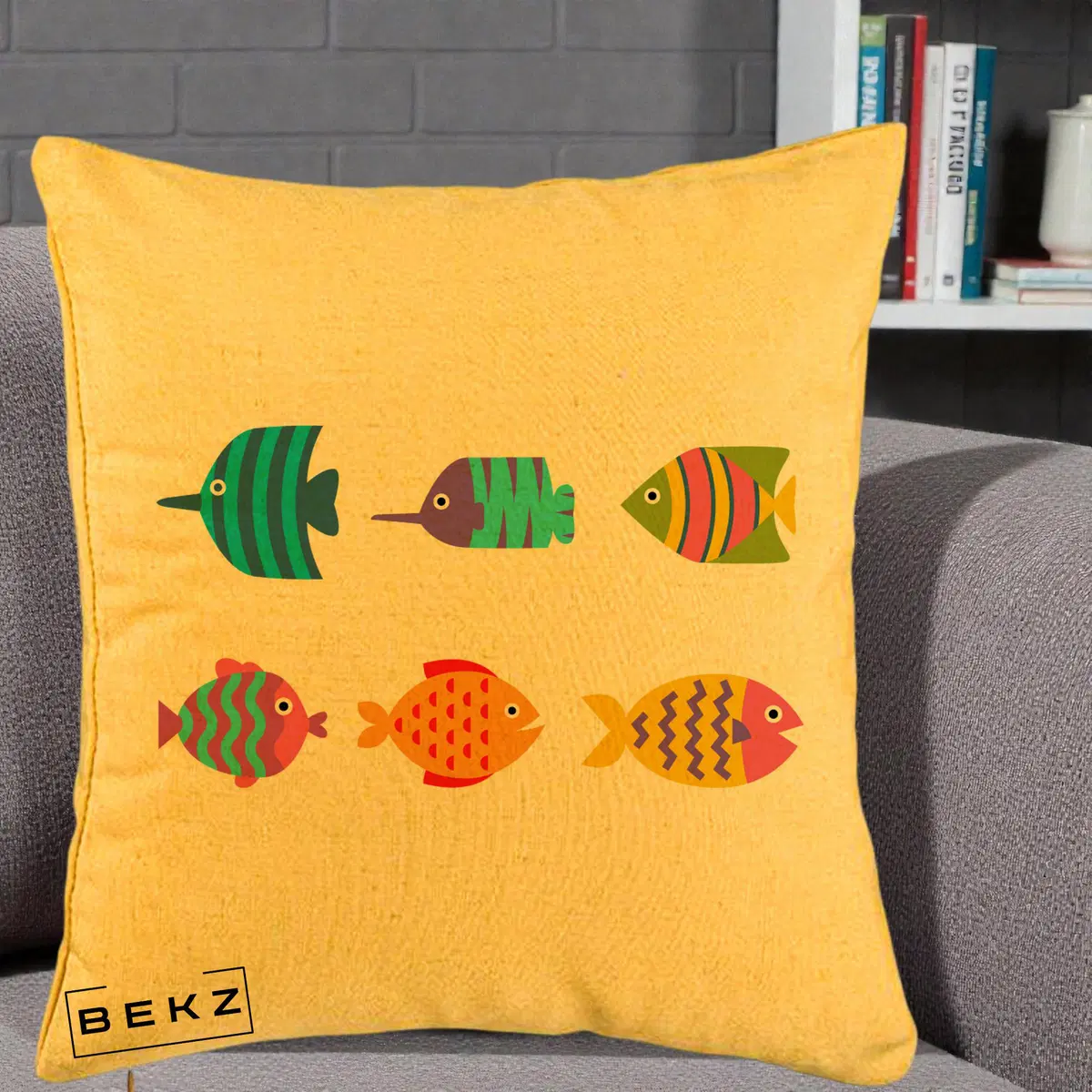 Perna Decorativa Pesti Colorati Cartoon, 40x40 cm, Galben, Husa Detasabila, Perna, BEKZ®