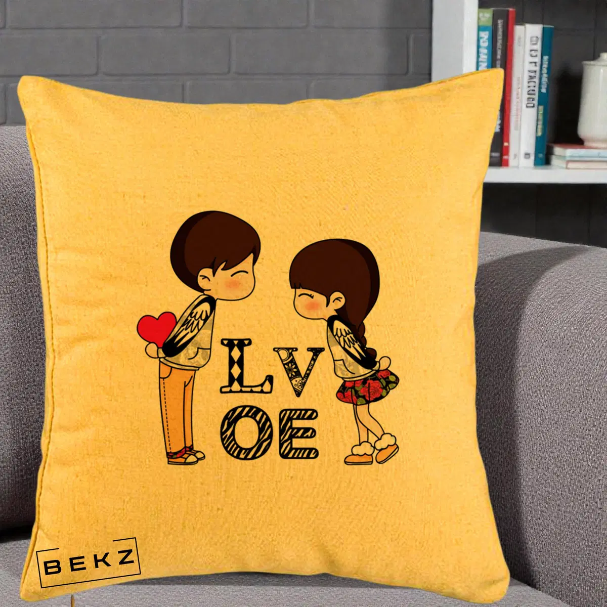 Perna Decorativa Cuplu Kawaii LOVE, 40x40 cm, Galben, Husa Detasabila, Perna, BEKZ®