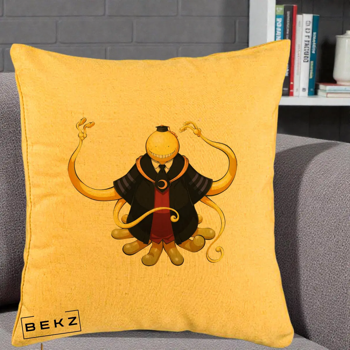 Perna Decorativa Assassination Classroom Koro-sensei, 40x40 cm, Galben, Husa Detasabila, Perna, BEKZ®