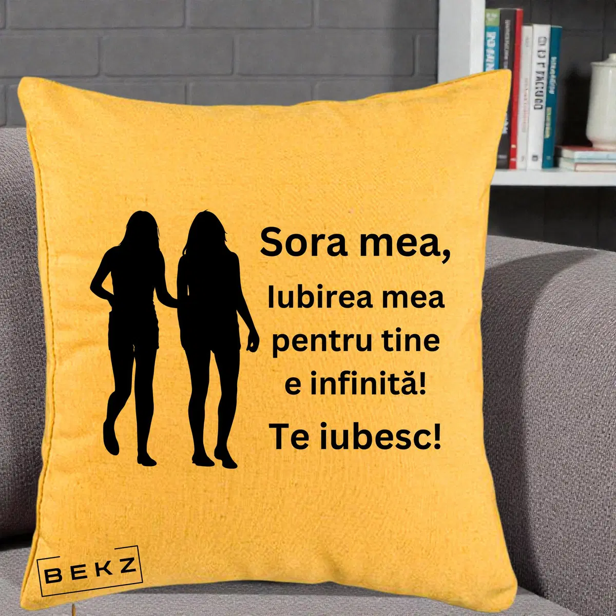 Perna Decorativa Sora Mea Te Iubesc Doua Fete Bomboane Line Art, 40x40 cm, Galben, Husa Detasabila, Perna, BEKZ®