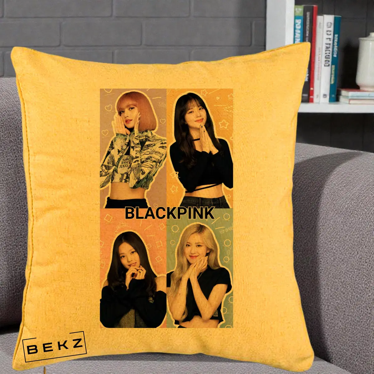 Perna Decorativa BLACKPINK Colaj 4 Portrete Casual Negru pe Fond Pastel, 40x40 cm, Galben, Husa Detasabila, Perna, BEKZ®