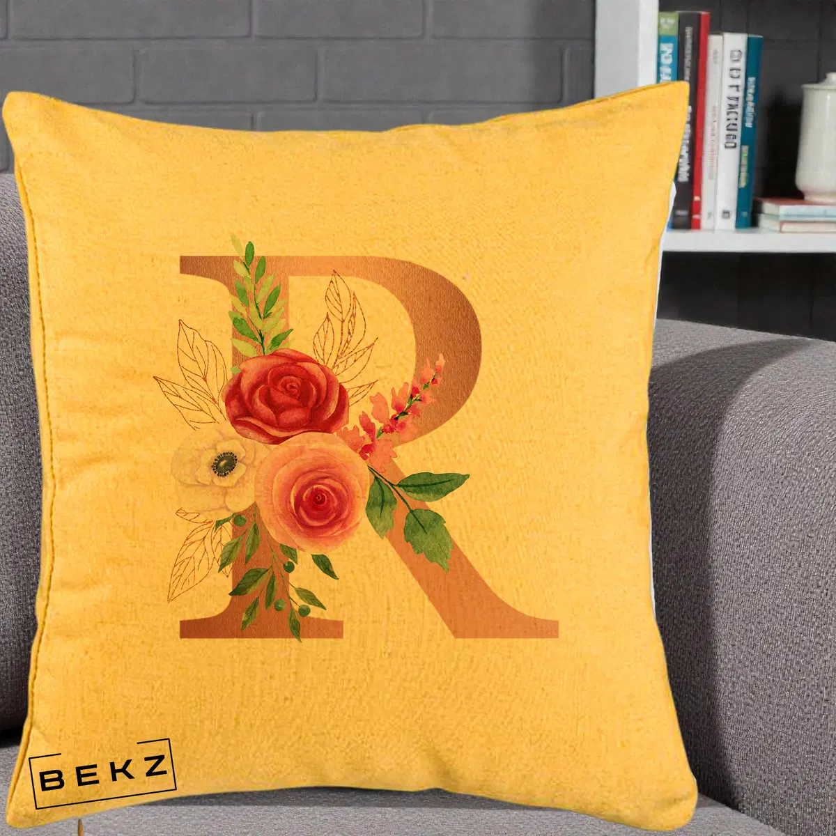 Perna Decorativa Monograma Rose Gold Litera R, 40x40 cm, Galben, Husa Detasabila, Perna, BEKZ®