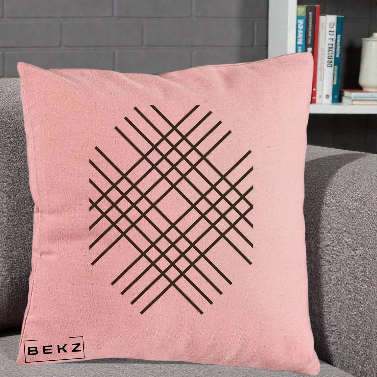 Perna Decorativa Geometric Grid, 40x40 cm, Roz, Husa Detasabila, Perna, BEKZ®