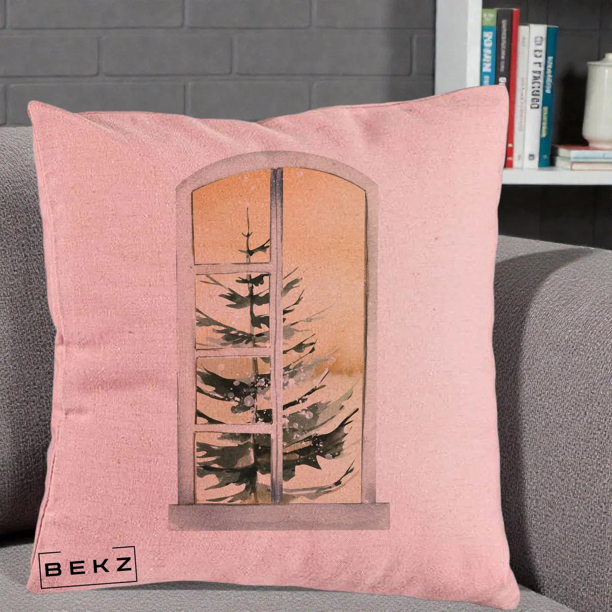 Perna Decorativa Fereastra cu Brad de Iarna, 40x40 cm, Roz, Husa Detasabila, Perna, BEKZ®