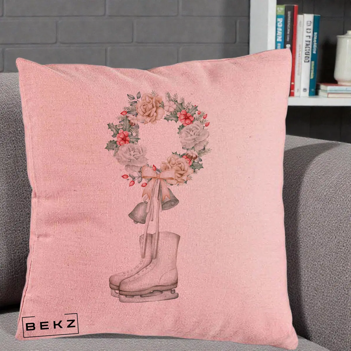 Perna Decorativa Patine cu Coroana Florala de Craciun, 40x40 cm, Roz, Husa Detasabila, Perna, BEKZ®