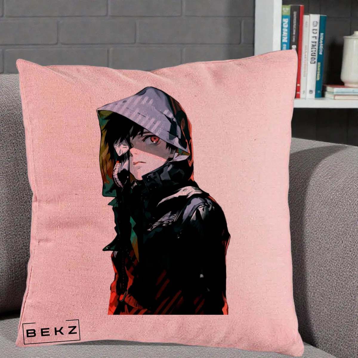Perna Decorativa Tokyo Ghoul Ken Kaneki cu Masca si Gluga, 40x40 cm, Roz, Husa Detasabila, Perna, BEKZ®
