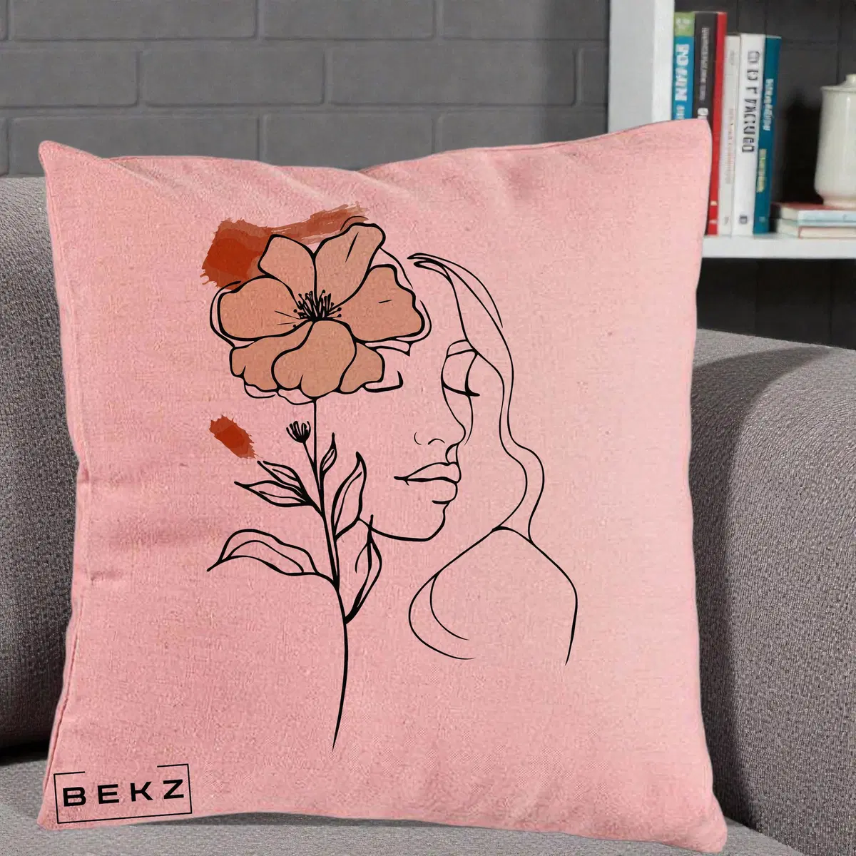 Perna Decorativa Portret Feminin Floare Bej Terracotta, 40x40 cm, Roz, Husa Detasabila, Perna, BEKZ®