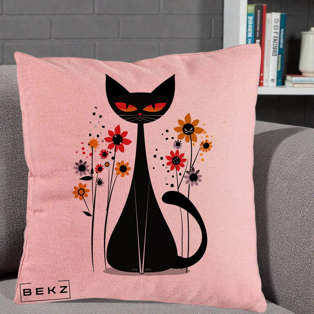 Perna Decorativa Pisica Neagra Ochi Rosii Flori, 40x40 cm, Roz, Husa Detasabila, Perna, BEKZ®
