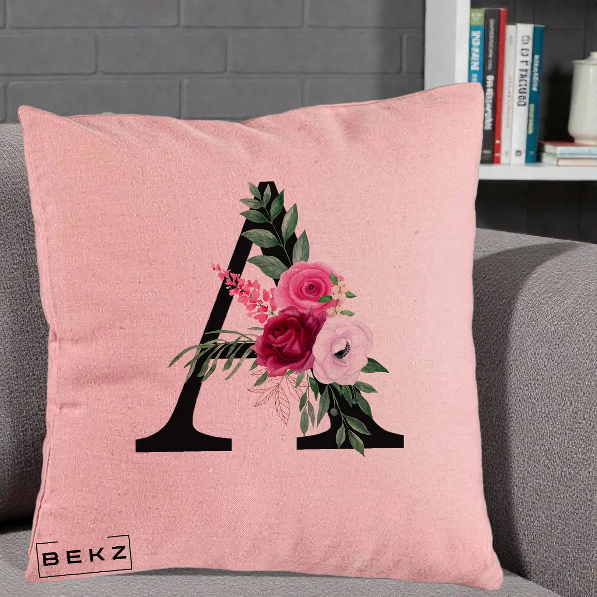 Perna Decorativa Monograma Florala Litera A, 40x40 cm, Roz, Husa Detasabila, Perna, BEKZ®