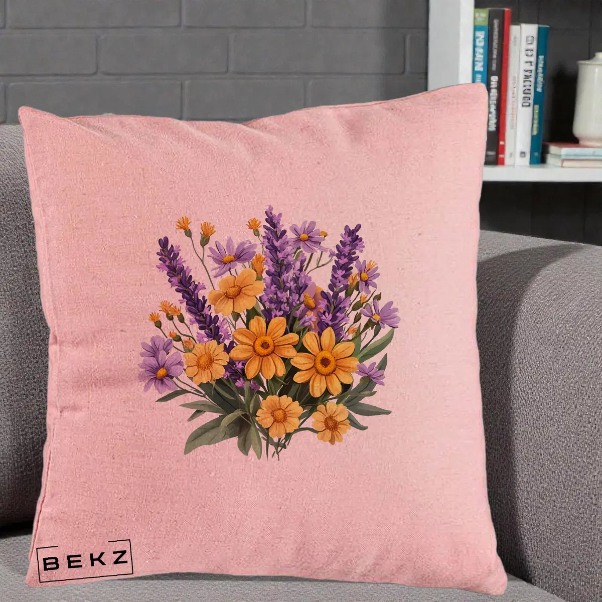 Perna Decorativa Lavanda cu Margarete Galbene si Lila, 40x40 cm, Roz, Husa Detasabila, Perna, BEKZ®