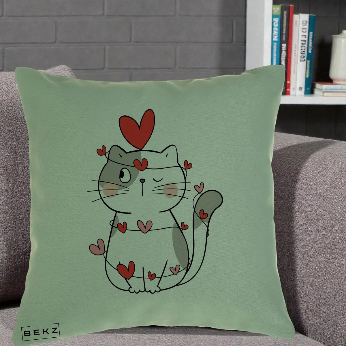 Perna Decorativa Pisica Kawaii cu Inimi, 40x40 cm, Verde, Husa Detasabila, Perna, BEKZ®