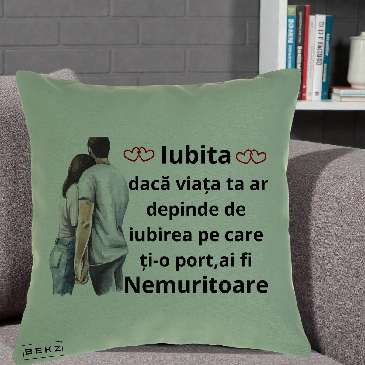 Perna Decorativa Iubitu Nemuritor cu Cuplu Acuarela si Inimi Rosii, 40x40 cm, Verde, Husa Detasabila, Perna, BEKZ®