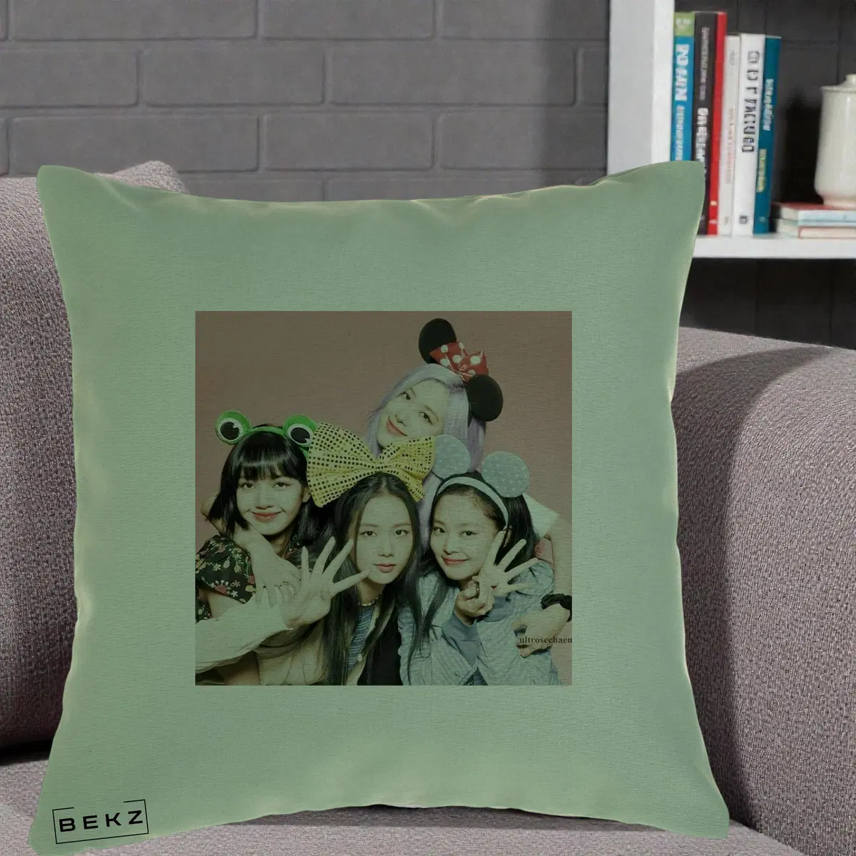 Perna Decorativa BLACKPINK Accesorii Haioase, 40x40 cm, Verde, Husa Detasabila, Perna, BEKZ®