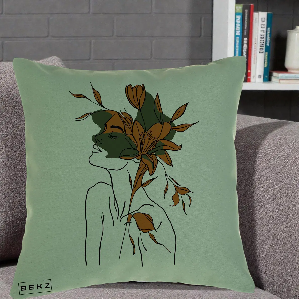 Perna Decorativa Portret Feminin Crin Auriu, 40x40 cm, Verde, Husa Detasabila, Perna, BEKZ®