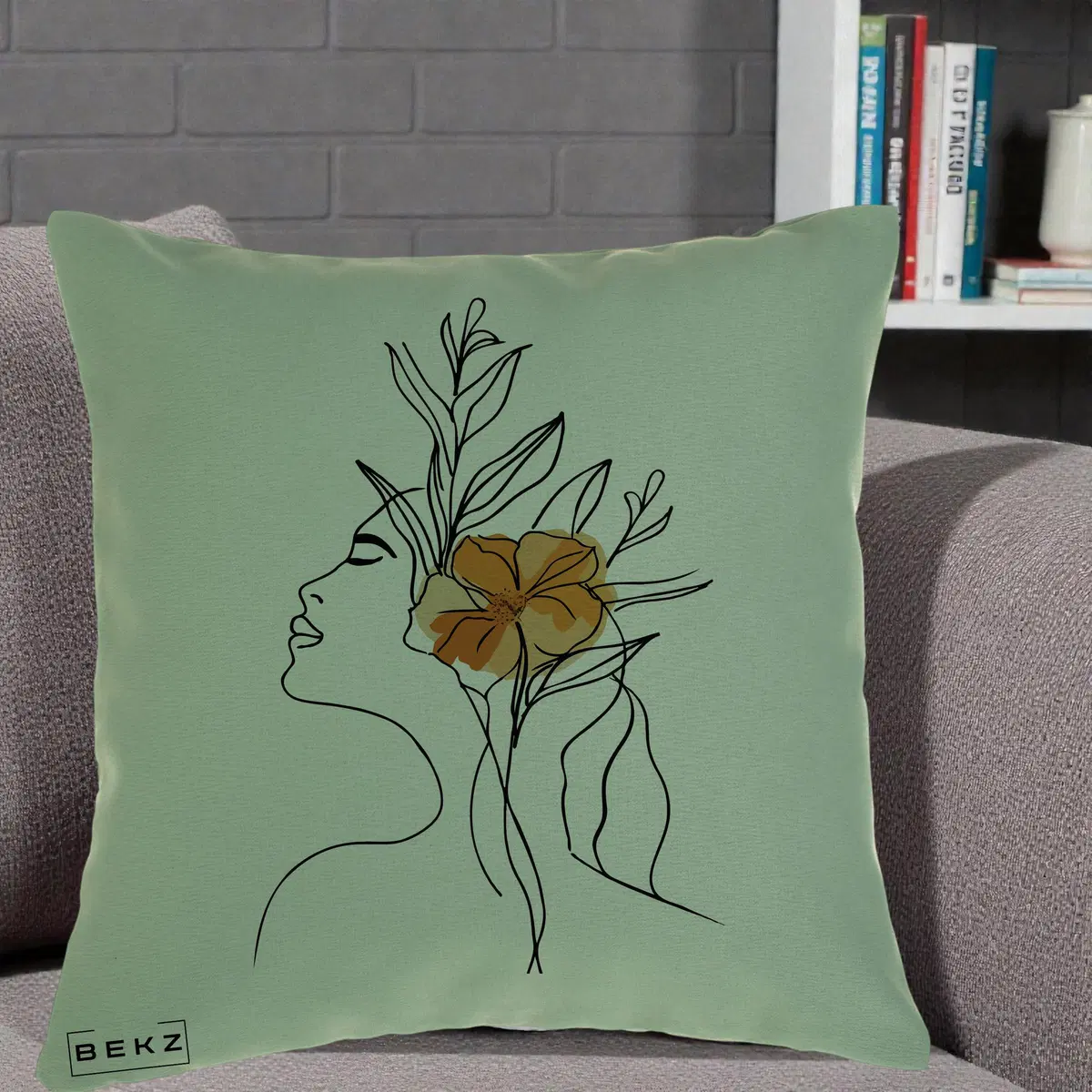 Perna Decorativa Portret Feminin Floare Portocalie Lateral, 40x40 cm, Verde, Husa Detasabila, Perna, BEKZ®
