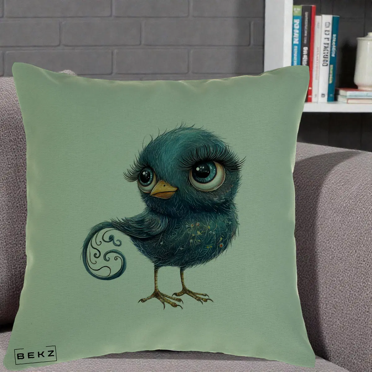 Perna Decorativa Pasare Teal cu Gene si Coada Spiralata, 40x40 cm, Verde, Husa Detasabila, Perna, BEKZ®